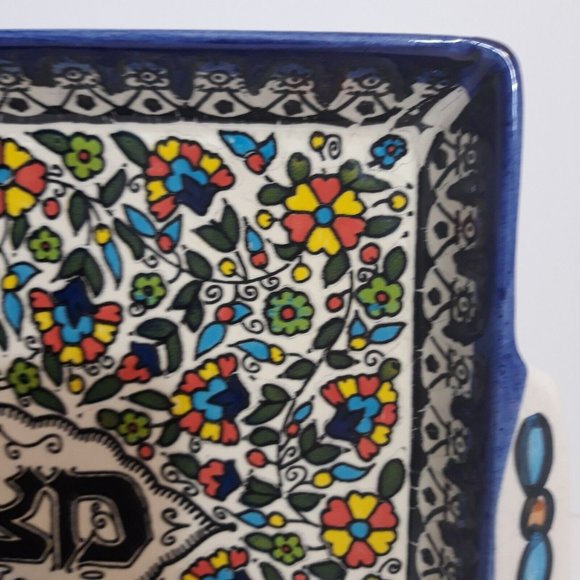 Ceramic Handpainted Shabbat Matzah Plate Platter Israel Passover Armenian 9 x 9 - Picture 8 of 10